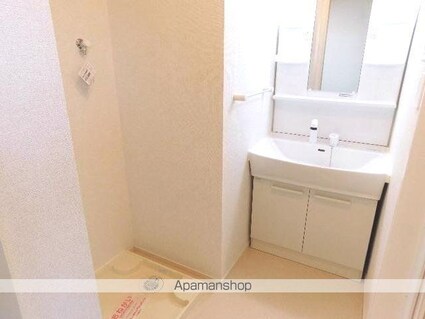宮城県仙台市若林区若林５丁目[1LDK/41.23m2]の洗面所