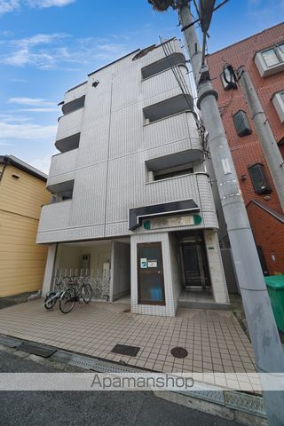 ロイヤル西梅田の外観写真