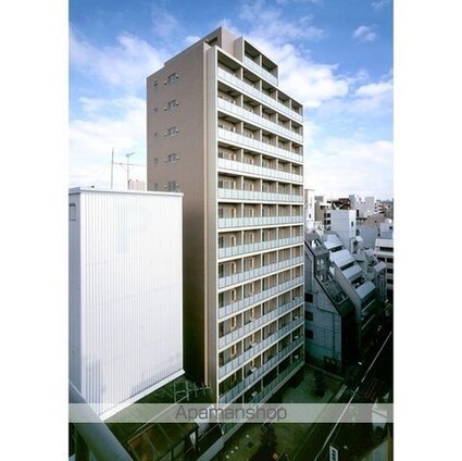 コンフォリア新宿御苑Ⅱ[1R/26.14m2]の外観1