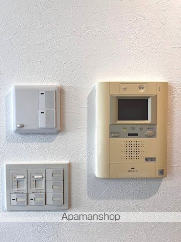 WHITE219の内装写真