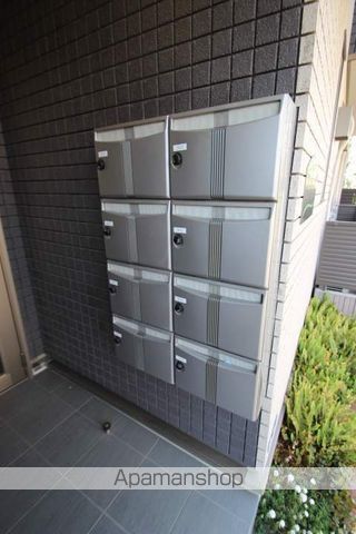 オリーブクロスの内装写真