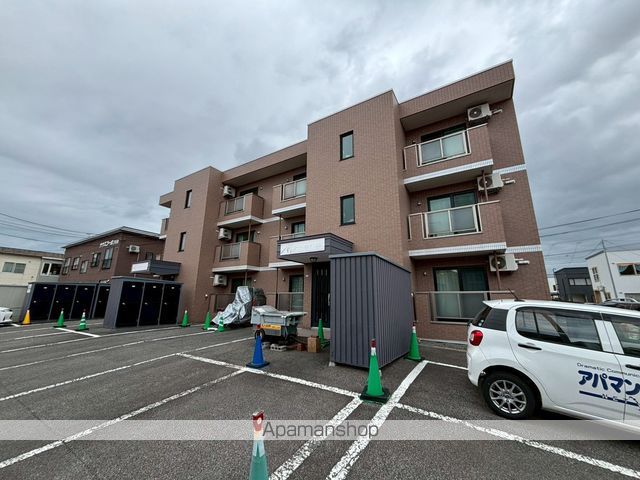 アークベルの外観写真