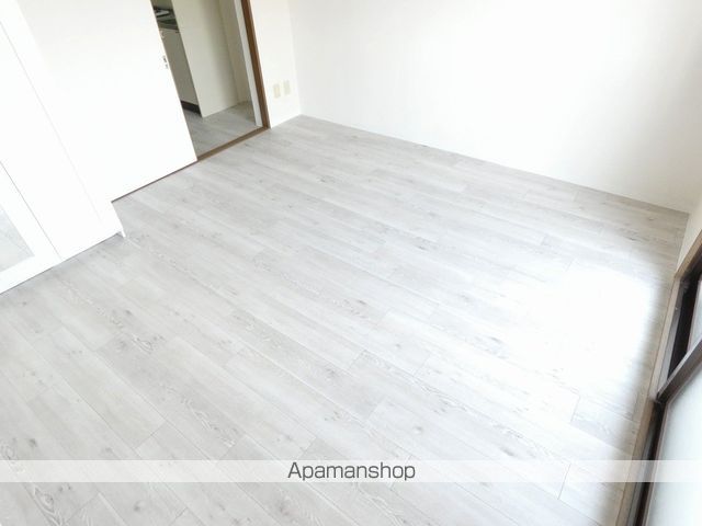 フラットサンパティークの内装写真