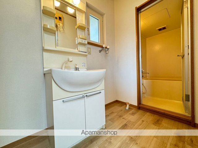 マンションメガロポリスの内装写真