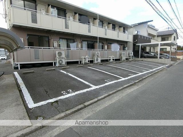ヴァンセーヌ今村　Ｂ棟[1R/20m2]の駐車場