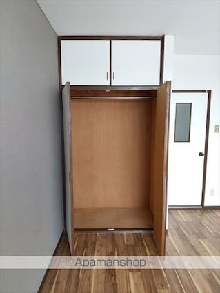 エフスタイル六十谷[1K/25.18m2]の収納