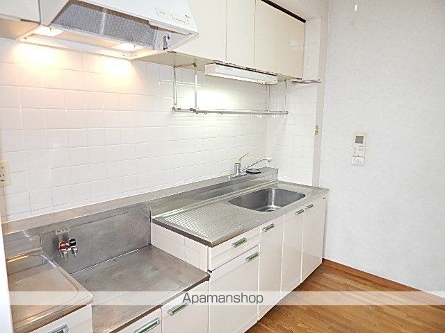 東京都立川市柏町１丁目[3LDK/62m2]のキッチン