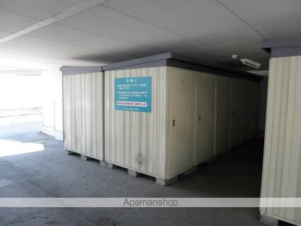 ベルヴィル成島[3DK/64.59m2]の共用部1