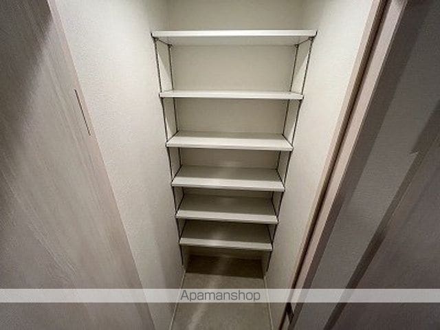 スプランディッドVIIIの内装写真