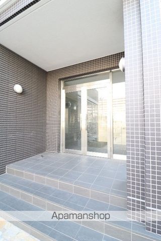 オンフォレスト芳泉の玄関写真