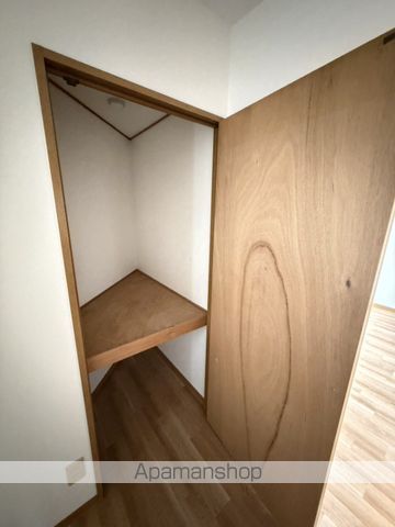 エヴァグリーンの内装写真