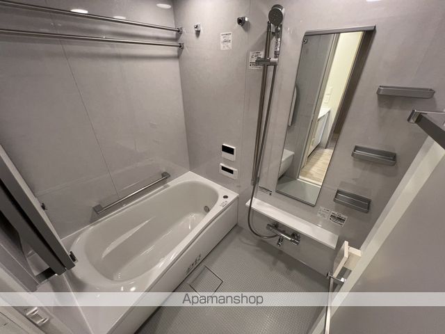 ジオタワー大阪十三の内装写真