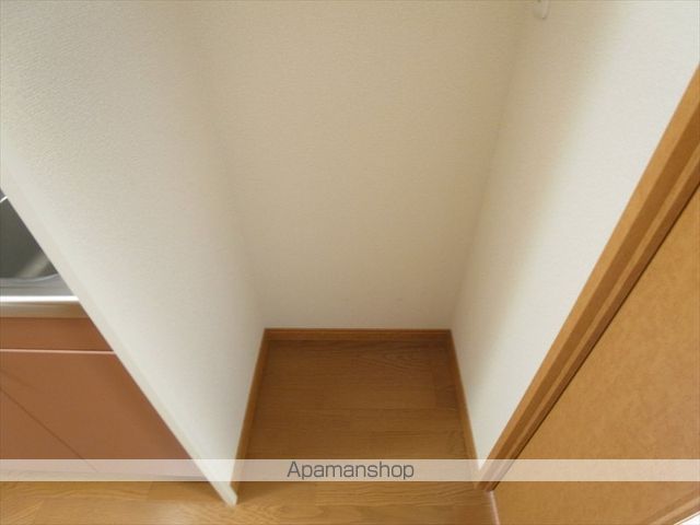 レオパレスドムス花園の内装写真