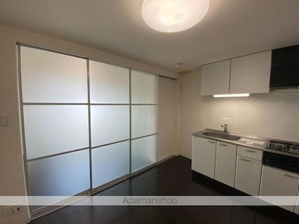 アルファレガロ中央町[1DK/31.82m2]のリビング・居間