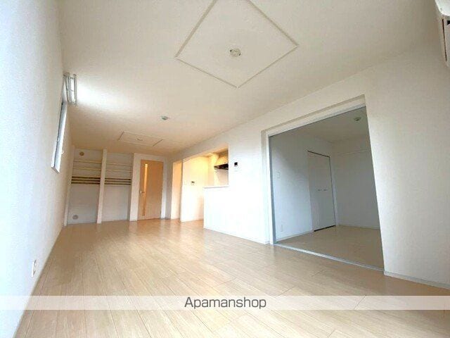 SCHONE小町の内装写真