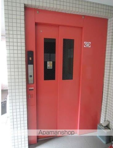 サニーハイマート下北沢の外観写真