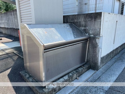 愛媛県新居浜市坂井町２丁目[1LDK/42.24m2]の共用部2