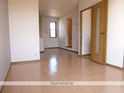 ファミール林[2LDK/52.09m2]のリビング・居間