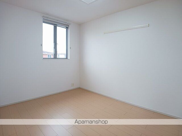 apartment 群馬県邑楽郡大泉町大字寄木戸
地図を見る