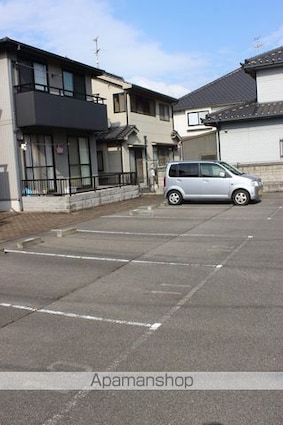 ミストラル[2LDK/46.37m2]の駐車場