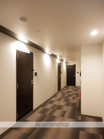 LUXIS S5の玄関写真