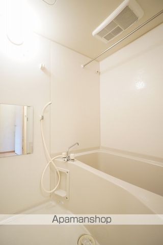 FENNELの内装写真