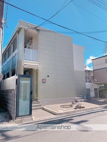 レオパレスブリリアントIIの玄関写真
