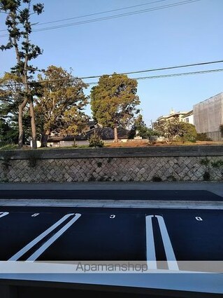 和歌山県和歌山市今福２丁目[1LDK/41.67m2]の駐車場2