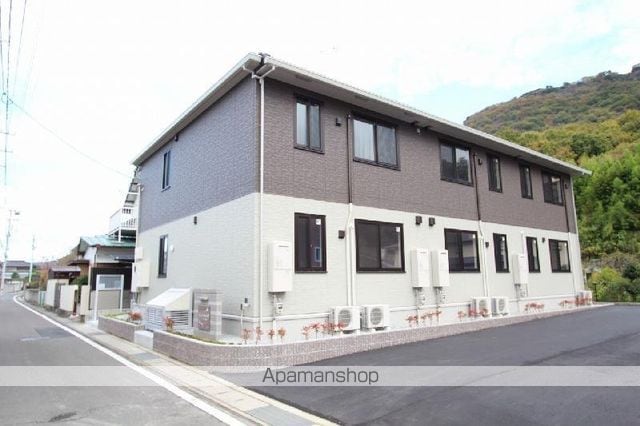 シャインポート屋島IIIの外観写真