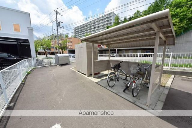 レオパレス平岸高台の玄関写真