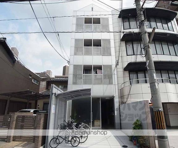 ヒルハイツ一条の外観写真