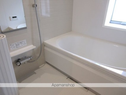Ｓｏ三軒茶屋[2LDK/58.34m2]のバス