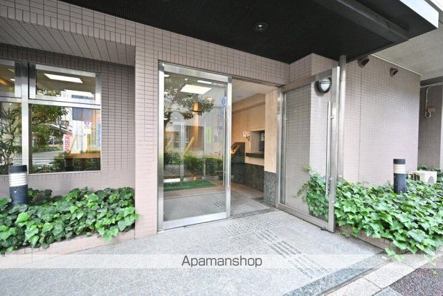 シーアイマンション池袋西の玄関写真