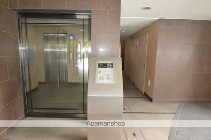 広島県広島市中区富士見町[1R/27.61m2]のエントランス