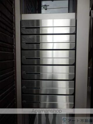 サン・レガーロ[1LDK/47.6m2]のエントランス1