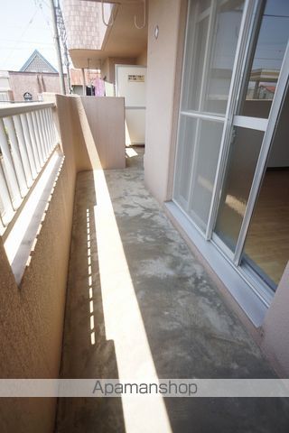 メゾンスーブニールの内装写真
