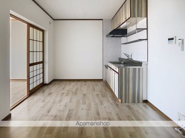 グリーンハイツ中里の内装写真