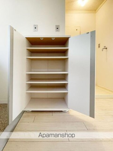 弐拾参番館[1DK/36.15m2]の洗面所