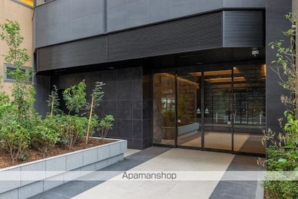 ＢＲＩＣＫ　ＲＥＳＩＤＥＮＣＥ　南青山[2LDK/60.15m2]のエントランス