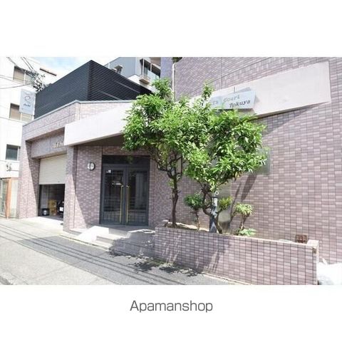 T’S COURT TOKUYAの玄関写真