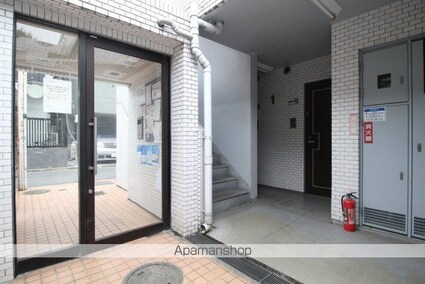 プレール中野[1R/18m2]の共用部