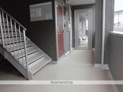 ＡＲＯＵＳＥ[1LDK/45.81m2]のエントランス