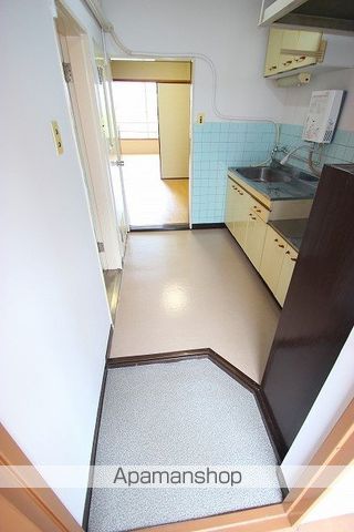 鶴ケ岡マンションの内装写真