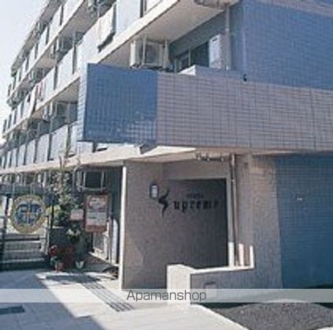 VISTAシュプリームの玄関写真