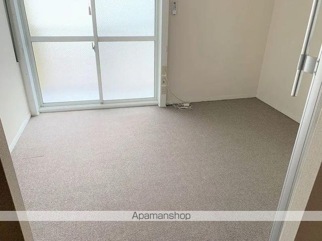 レオパレスラポール松福の内装写真