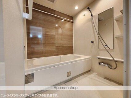 古浜２丁目アパート　　　　　　　　　　　　　　　　　　　　　[2LDK/58.6m2]のバス