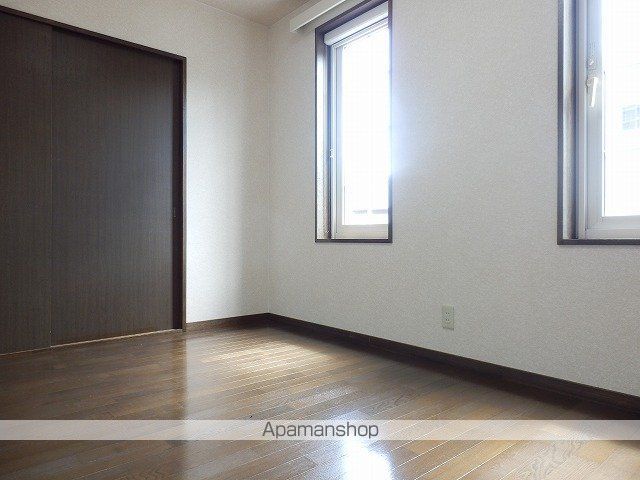 札幌市東豊線 東区役所前駅 徒歩8分 2階建 築36年の内装写真