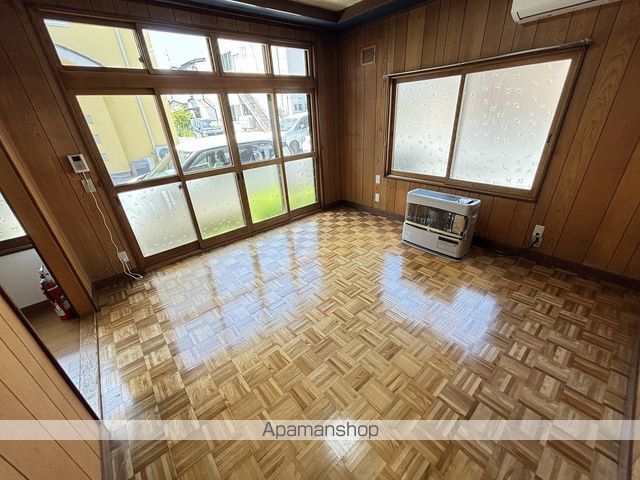 函館市電本線湯川線 深堀町駅 徒歩3分 2階建 築48年の内装写真