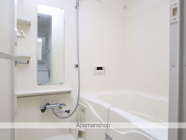 CORNES HOUSE NAGOYAの内装写真