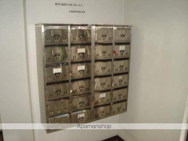 パルコート菊水42の玄関写真